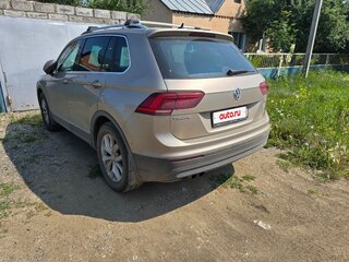 2019 Volkswagen Tiguan II, бежевый, 3050000 рублей, вид 2