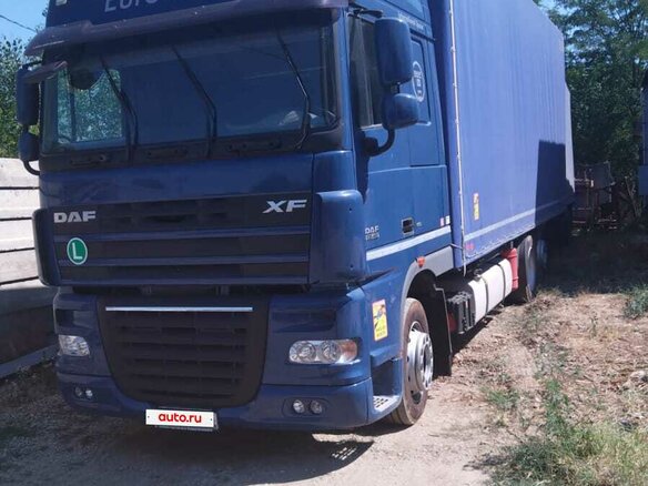 2006 DAF XF 105, синий, 3900000 рублей - вид 2