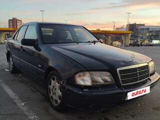 1998 Mercedes-Benz C-Класс 200 I (W202) Рестайлинг, синий, 200000 рублей, вид 4