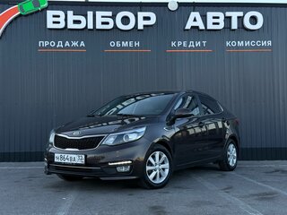 2015 Kia Rio III Рестайлинг, коричневый, 999000 рублей, вид 1