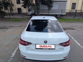 2016 Skoda Superb III, белый, 1820000 рублей, вид 3