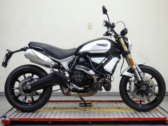 2019 Ducati Scrambler 1100, серебристый, 790000 рублей - вид 3