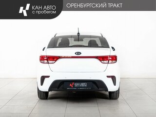 2018 Kia Rio IV, белый, 1094000 рублей, вид 4