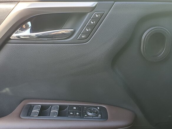 2017 Lexus RX 200t IV, серый - вид 10