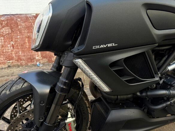 2013 Ducati Diavel, чёрный, 1000000 рублей - вид 3
