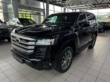 Toyota Land Cruiser 300 Series