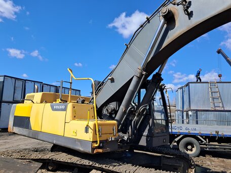 2014 Volvo EC, жёлтый, 8750000 рублей, вид 4