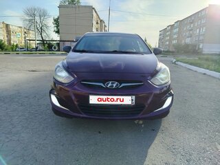 2012 Hyundai Solaris I, фиолетовый, 690000 рублей, вид 2