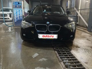 2011 BMW 1 серии 116i II (F20/F21), чёрный, 1200000 рублей, вид 4