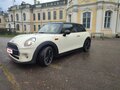 2017 Mini Hatch Cooper III (F55/F56), белый, 1360000 рублей