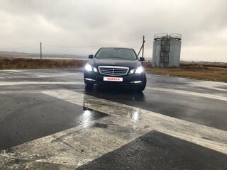 2012 Mercedes-Benz E-Класс 200 7G-Tronic IV (W212, S212, C207), чёрный, 1500000 рублей, вид 3