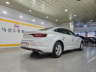 2024 Renault Samsung SM6 I Рестайлинг, белый, 1678900 рублей, вид 4