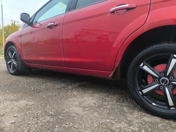 2008 Ford Focus II Рестайлинг, красный, 350000 рублей - вид 8