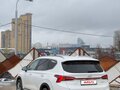 2021 Hyundai Santa Fe IV Рестайлинг, белый, 3500000 рублей - вид 5