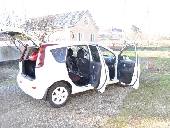 2013 Nissan Note I Рестайлинг, белый, 950000 рублей - вид 7