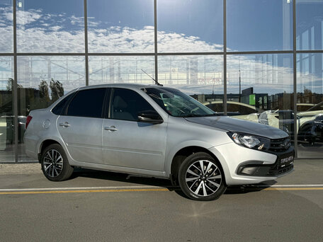 2024 Lada (ВАЗ) Granta I Рестайлинг, серый, 750000 рублей, вид 3