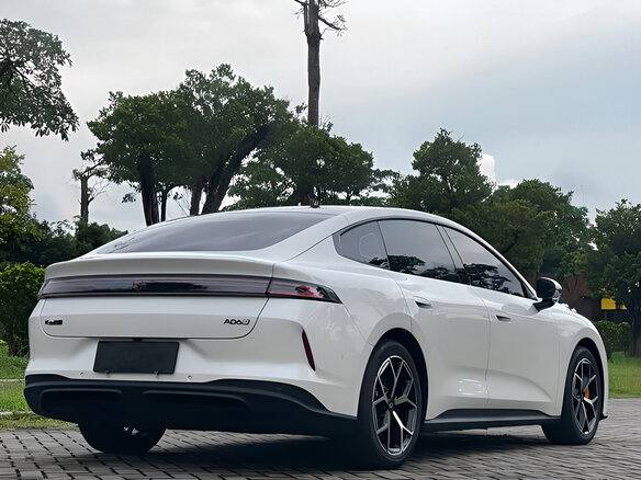 2026 Changan Qiyuan A06 28.39 kWh, серебристый, 2900843 рублей - вид 7