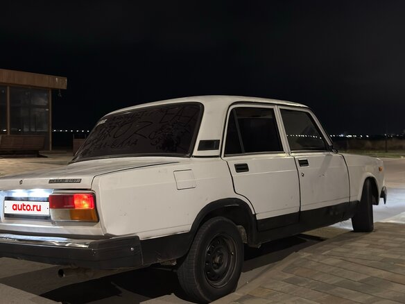 2008 Lada (ВАЗ) 2107, белый, 85000 рублей - вид 2