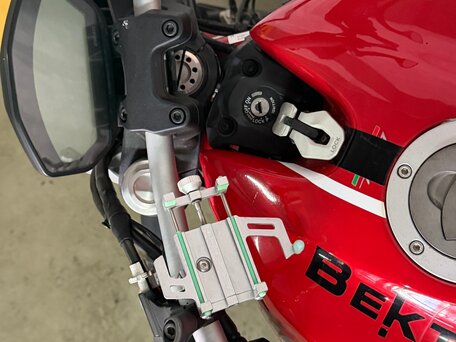 2017 Ducati Monster 797, красный, 540000 рублей, вид 3