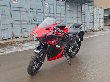 2022 Suzuki GSX-R 125, красный, 399000 рублей, вид 1
