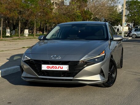 2021 Hyundai Elantra VII (CN7), серый, 1750000 рублей, вид 1