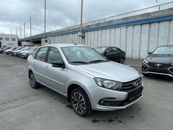 2026 Lada (ВАЗ) Granta I Рестайлинг, серебристый - вид 7
