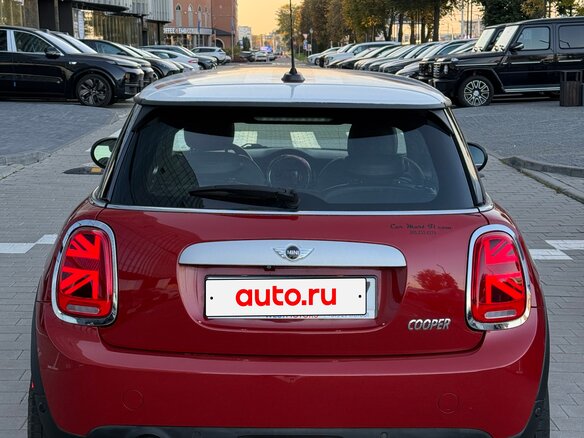 2015 Mini Hatch Cooper III (F55/F56), красный, 1260000 рублей - вид 10
