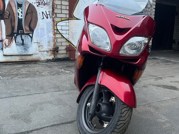 2004 Honda Forza, красный, 189000 рублей - вид 5