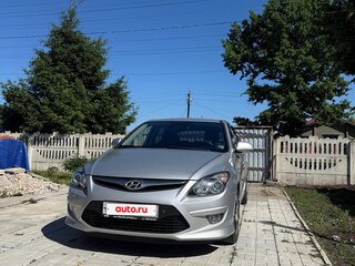 2011 Hyundai i30 I Рестайлинг, серебристый, 900000 рублей, вид 2