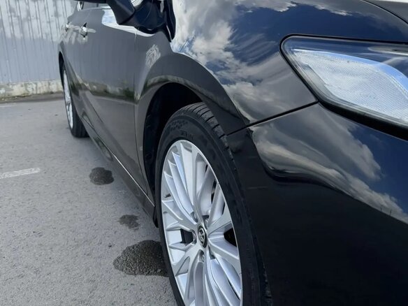2018 Toyota Camry VIII (XV70), чёрный, 2750000 рублей - вид 8