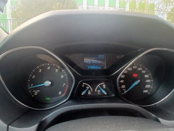 2011 Ford Focus III, белый, 670000 рублей - вид 11