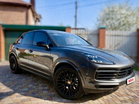 2019 Porsche Cayenne III, серый, 6200000 рублей