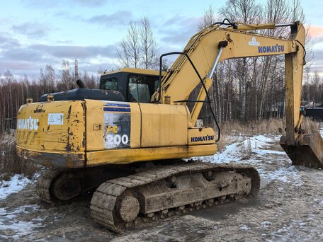 2007 Komatsu PC200-7, жёлтый, 2600000 рублей, вид 3