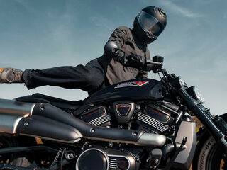 2026 Harley-Davidson Sportster S, чёрный, 2290000 рублей, вид 4