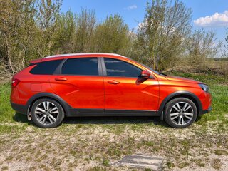 2017 Lada (ВАЗ) Vesta SW Cross I, оранжевый, 850000 рублей, вид 5