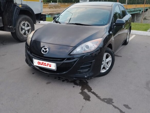 2011 Mazda 3 II (BL), чёрный, 850000 рублей - вид 1