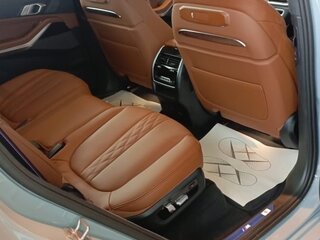 2024 BMW X7 40i I (G07) Рестайлинг, серый, 16470000 рублей, вид 5