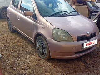 2000 Toyota Vitz I (P10), красный, 300000 рублей, вид 1