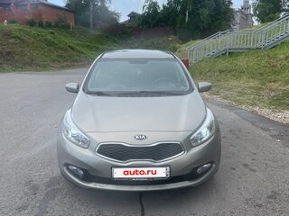 2012 Kia Ceed II, серебристый, 930000 рублей, вид 3