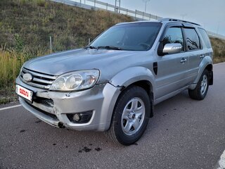 2008 Ford Escape I Рестайлинг 2, серебристый, 300000 рублей, вид 2