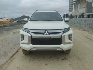 2022 Mitsubishi L200 V Рестайлинг, белый, 2700000 рублей, вид 2