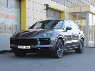 2019 Porsche Cayenne III, серый, 5685000 рублей, вид 2