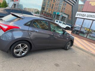2015 Hyundai i30 II Рестайлинг, серый, 1170000 рублей, вид 4