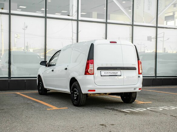 2026 Lada (ВАЗ) Largus I Рестайлинг, белый, 1797000 рублей - вид 2