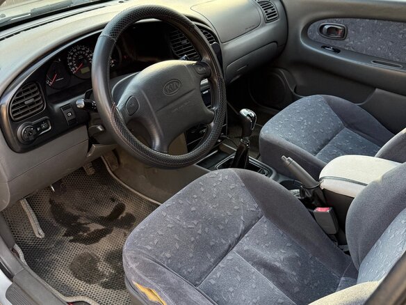 2006 Kia Spectra I Рестайлинг 2, серебристый, 395000 рублей - вид 7
