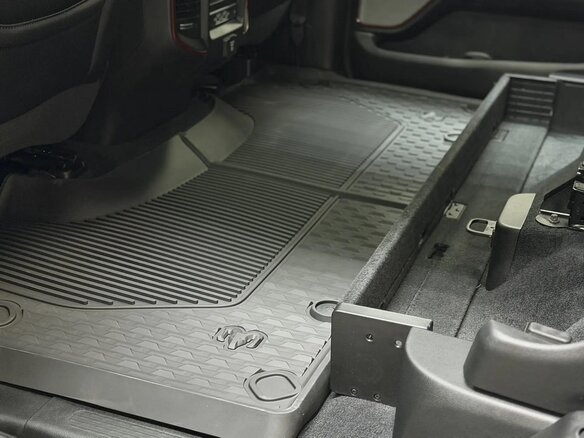 2025 Ram 1500 Crew Cab V Рестайлинг, синий, 8990000 рублей - вид 16