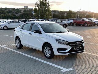 2024 Lada (ВАЗ) Vesta I Рестайлинг (NG), белый, 990000 рублей, вид 1
