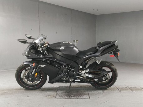 2007 Yamaha YZF-R1, чёрный, 570000 рублей, вид 2