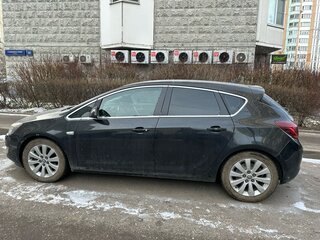 2011 Opel Astra J, чёрный, 770000 рублей, вид 2