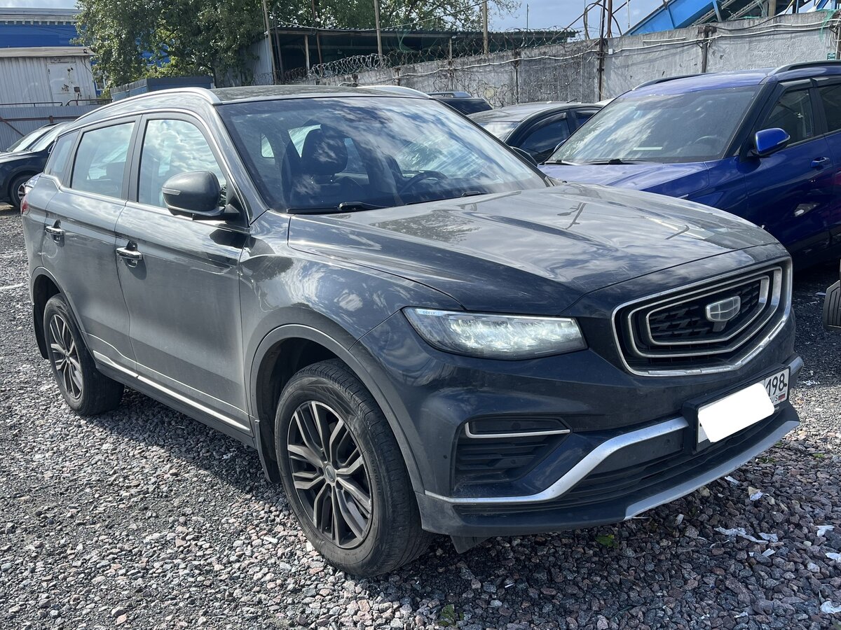 Открыть фотографии: Geely Atlas Pro